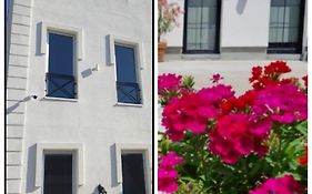 Minicity Inn